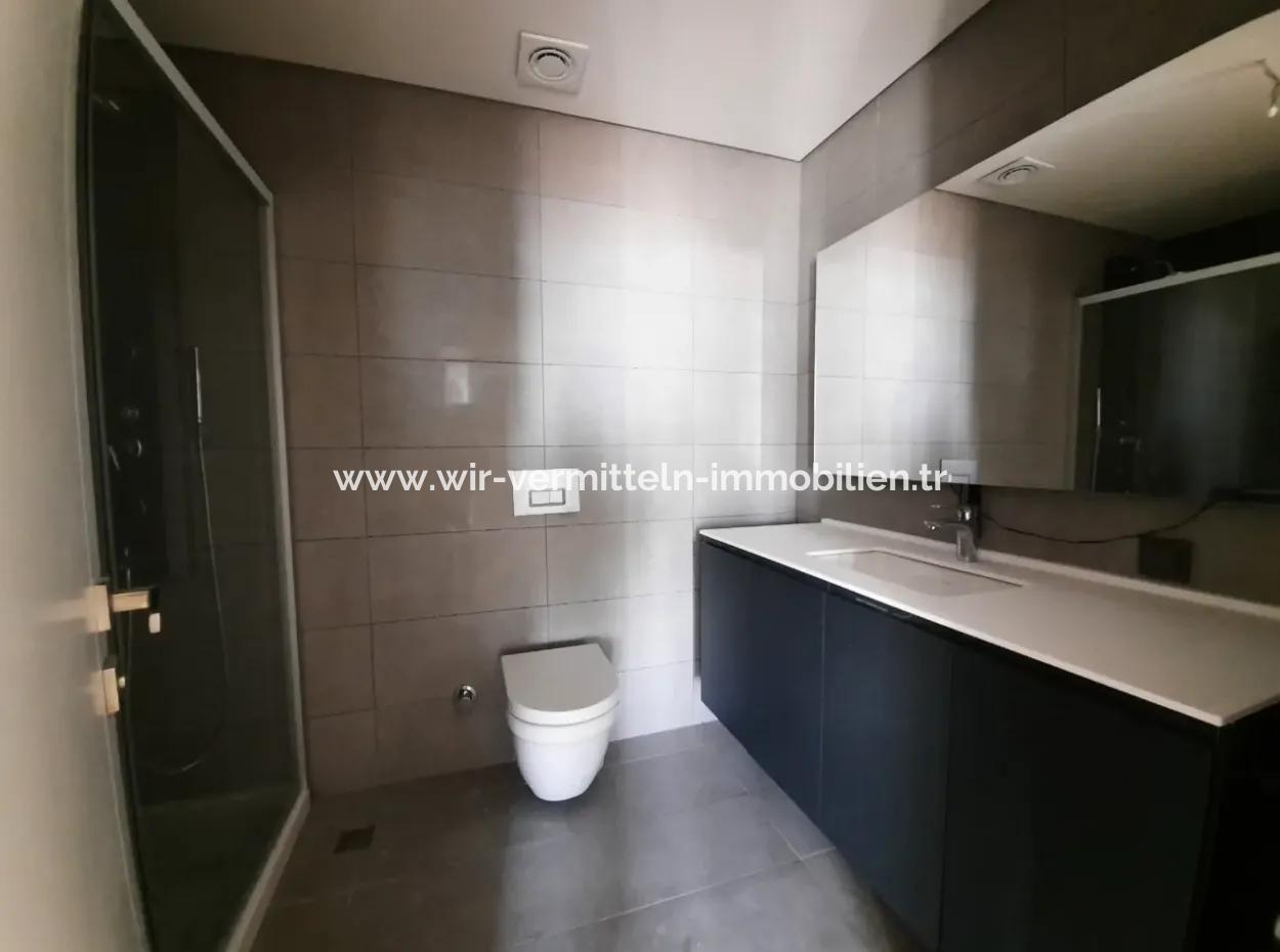 4+1 22Th Floor Tenantless Apartment For Sale In Beytepe İncek Bulvar Loft Complex