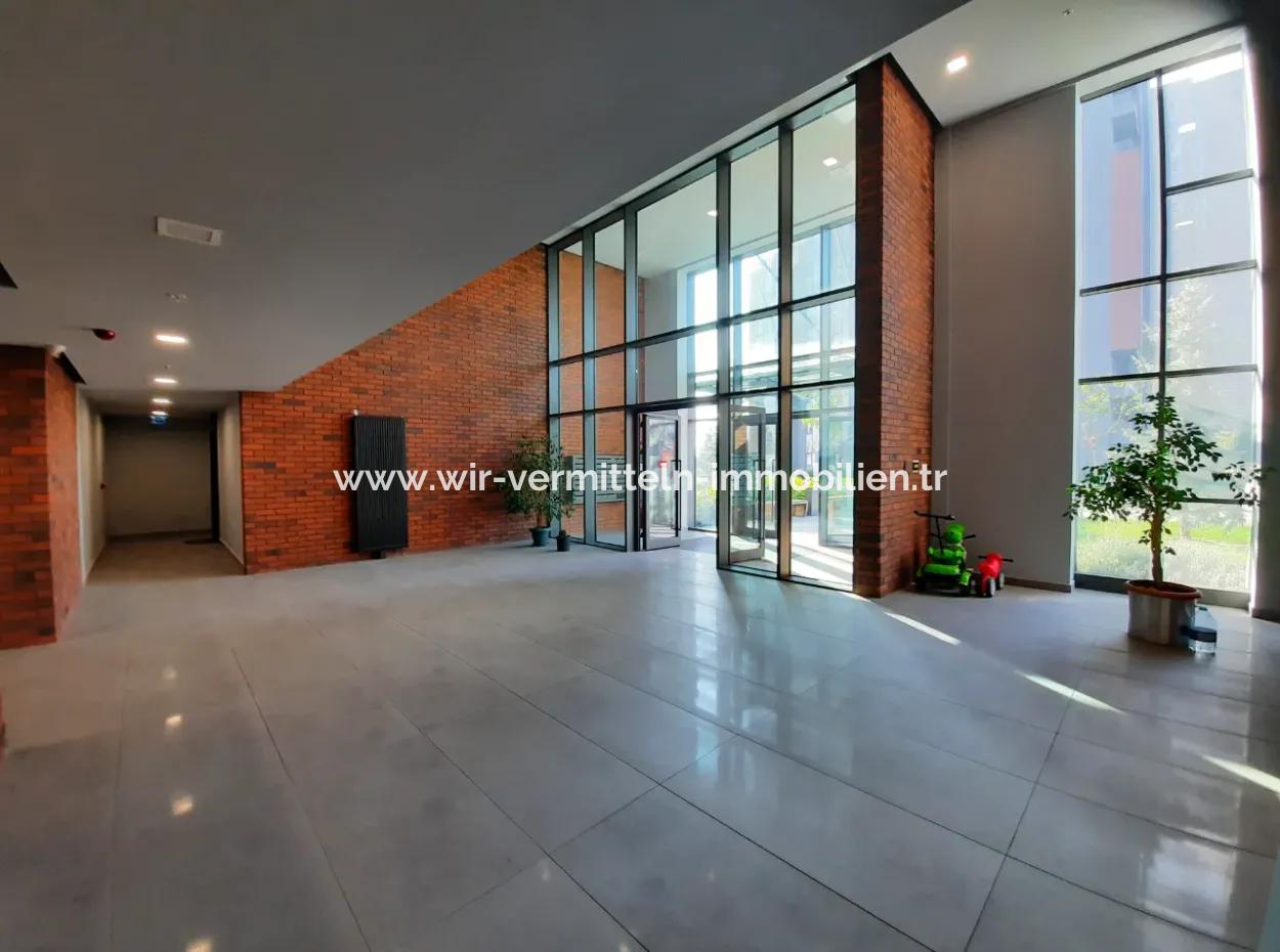 4+1 22 Th Floor Tenantless Apartment For Sale In Beytepe İncek Bulvar Loft Complex