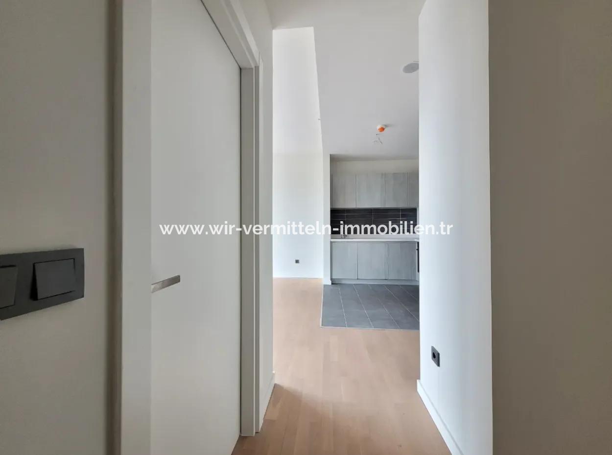 1+1 46 M² 21Nd Floor Çayyolu View Apartment For Sale In Beytepe İncek Bulvar Loft Complex