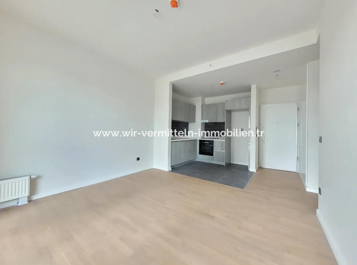 1+1 46 M² 21Nd Floor Çayyolu View Apartment For Sale In Beytepe İncek Bulvar Loft Complex