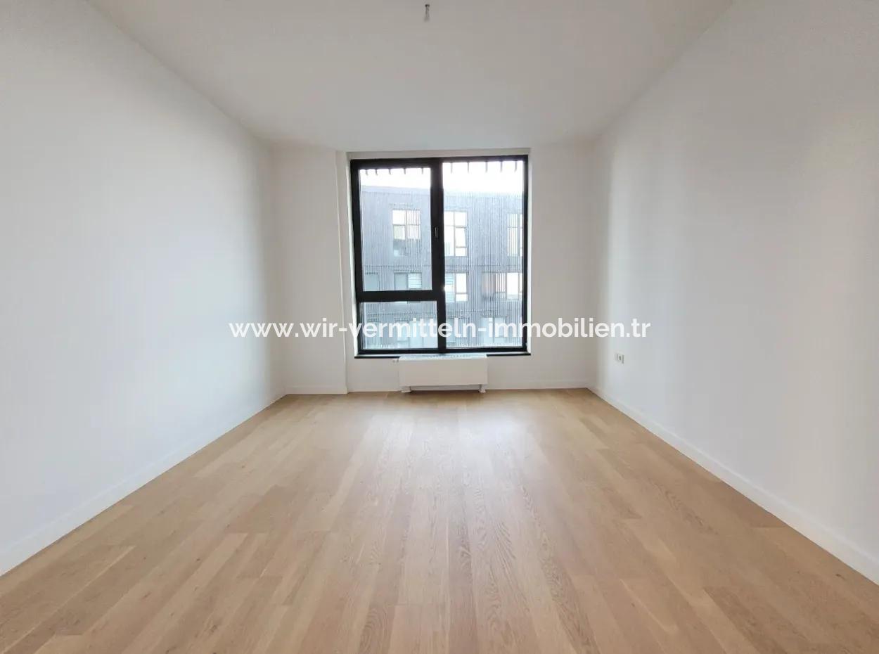 Fantastic 5.5+1 Duplex Apartment With Luxury Amenities In Gölbaşı - Ankara -Turkey