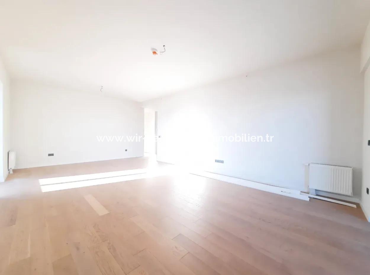 3+1 130 M² 16Nd Floor Mogan View Apartment For Sale In Beytepe İncek Bulvar Loft Complex