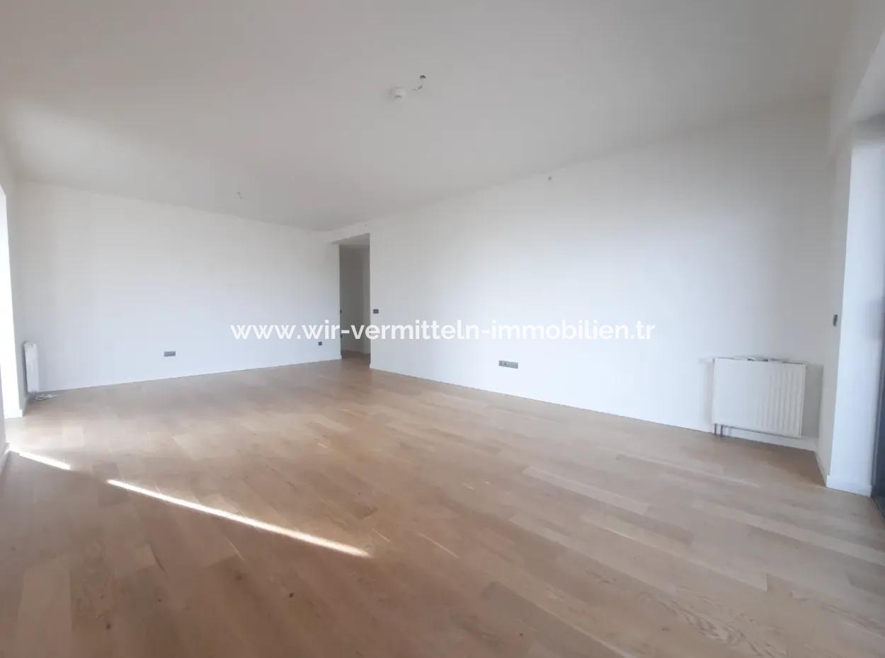 3+1 130 M² 9 Nd Floor Mogan View Apartment For Sale In Beytepe İncek Bulvar Loft Complex