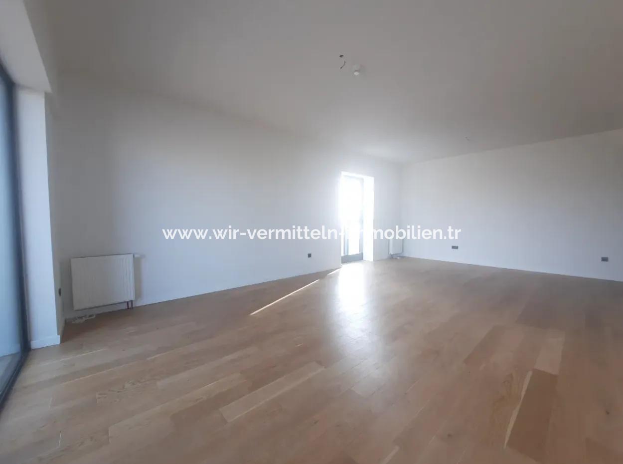 3+1 130 M² 9 Nd Floor Mogan View Apartment For Sale In Beytepe İncek Bulvar Loft Complex
