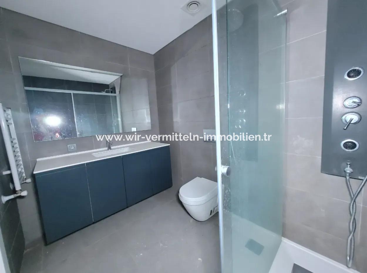 4+1 6Th Floor Tenantless Apartment For Sale In Beytepe İncek Bulvar Loft Complex