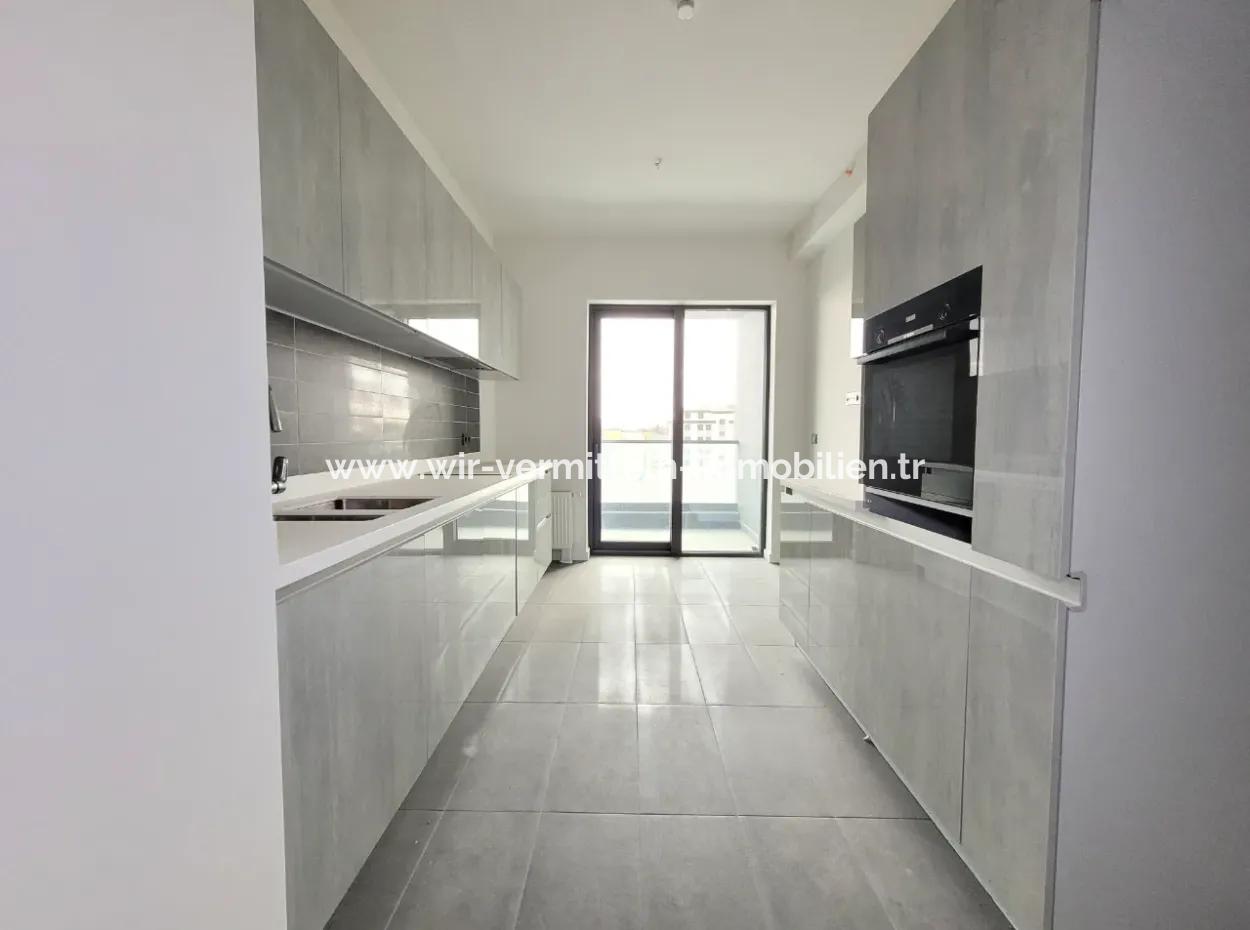 3+1 110M² 18Th Floor Park View Apartment For Sale In Beytepe İncek Bulvar Loft Complex