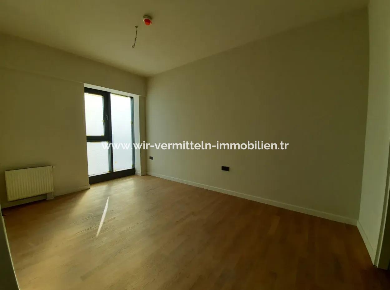 2+1 68 M² 20Th Floor Apartment For Sale In Beytepe İncek Bulvar Loft Complex
