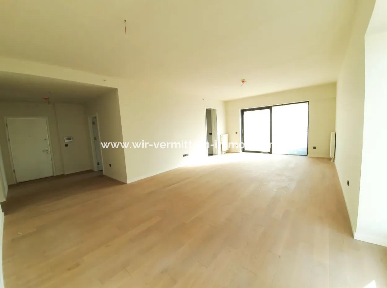 4+1 17 Th Floor Tenantless Apartment For Sale In Beytepe İncek Bulvar Loft Complex