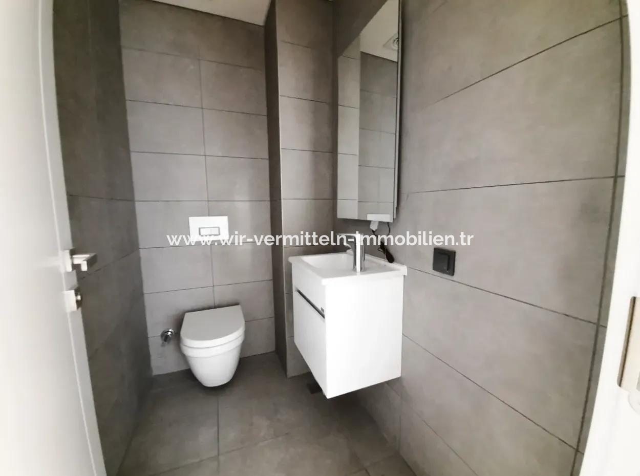 4+1 17 Th Floor Tenantless Apartment For Sale In Beytepe İncek Bulvar Loft Complex