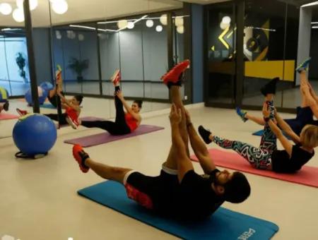 İncek Loft For Sale 3.5+1 140 M² 3Rd Floor Landscape Facade Apartment