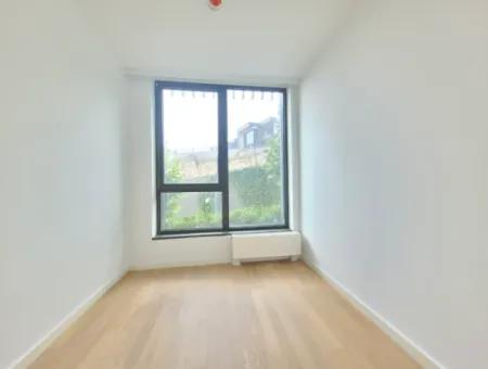 Empty İncek Loft For Sale Terrace 4+1 Mogan View 146 M² 1St Floor Apartment