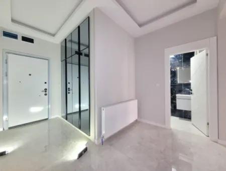 Suitable For Citizenship Luxury 200 M² Apartment For Sale On An Intermediate Floor With Park View In Bahçelievler Neighborhood, Gölbaşı, Ankara,