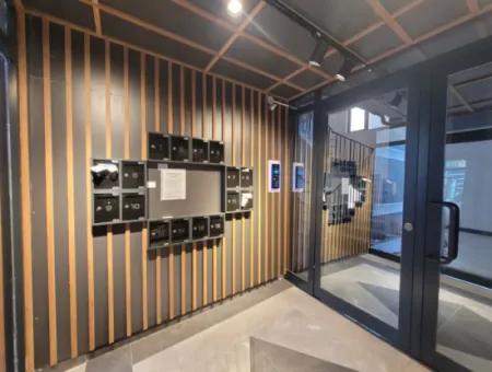 Suitable For Citizenship Luxury 200 M² Apartment For Sale On An Intermediate Floor With Park View In Bahçelievler Neighborhood, Gölbaşı, Ankara,