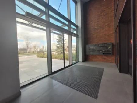 4+1 17 Th Floor Tenantless Apartment For Sale In Beytepe İncek Bulvar Loft Complex