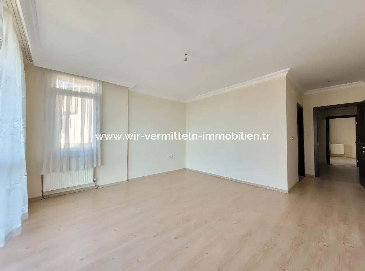 Bilkent 3 Ufuk Sitesi Yanında Caner Sitesinde Kiralık Lüks 6+2 Villa