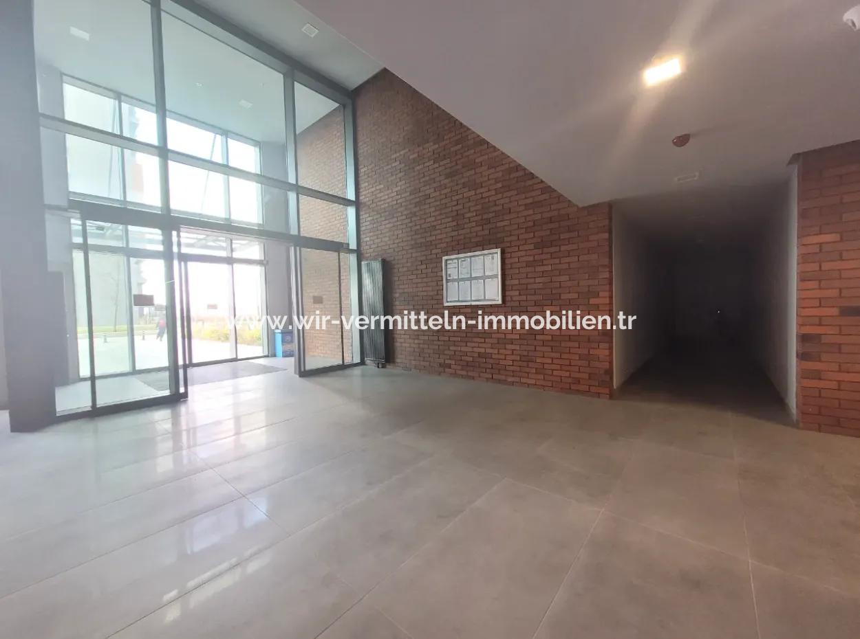 Beytepe İncek Bulvar Loft Satılık 5+1 15.Kat Kiracısız Daire