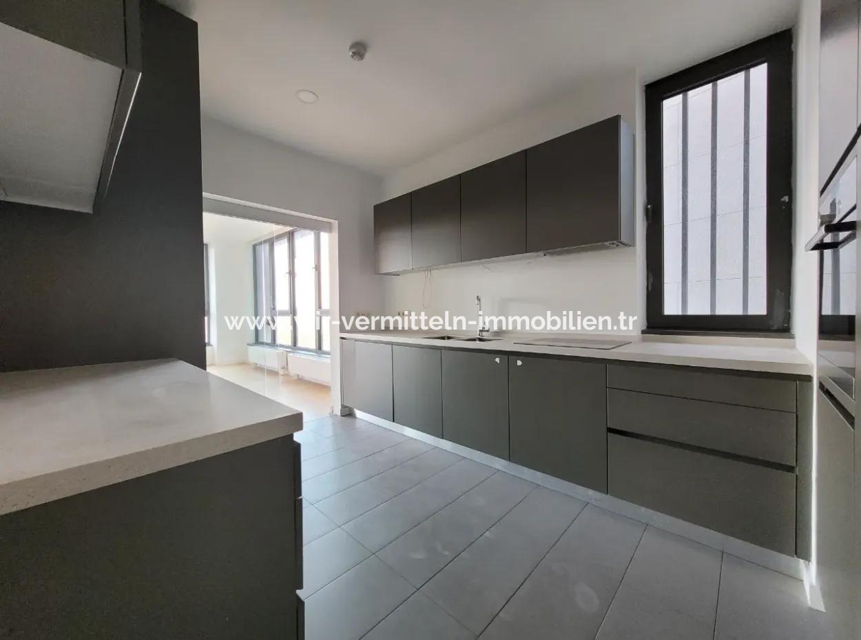 Kök Tapu İncek Loft Sitesinde Satılık  4+1 Peyzaj Manzaralı Daire (Ankara Evleri)