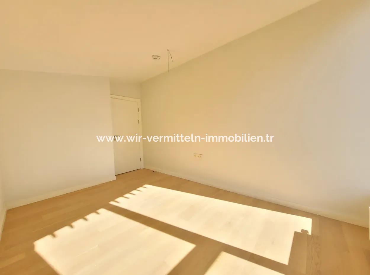 İncek Loft Satılık  5.5+1 Dubleks  Peyzaj Manzaralı 4.Kat Kiracısız Daire