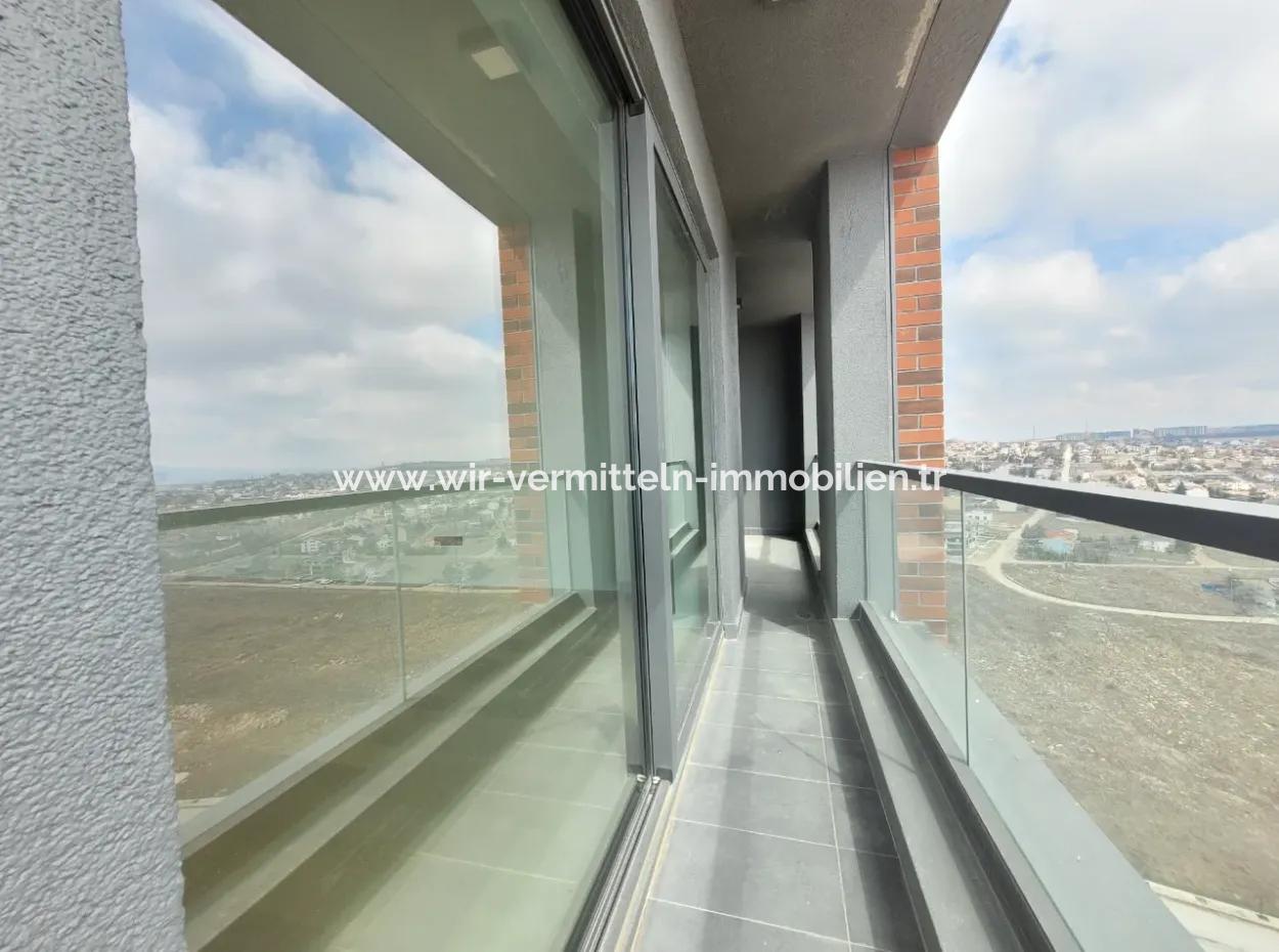 Beytepe İncek Bulvar Loft Satılık 3+1 130 M² 17.Kat Çayyolu Manzaralı Daire