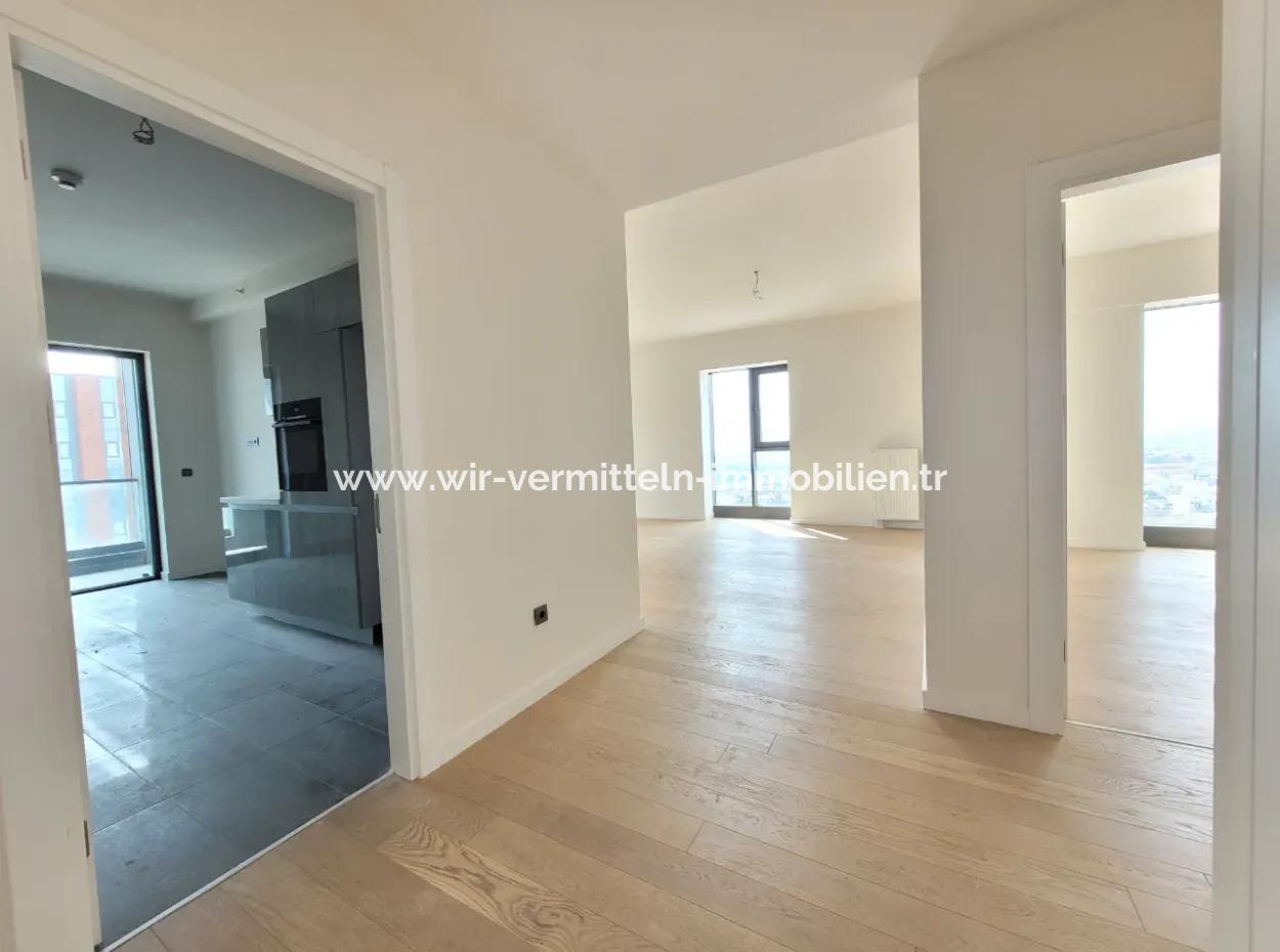 Beytepe İncek Bulvar Loft Satılık 3+1 130 M² 17.Kat Çayyolu Manzaralı Daire