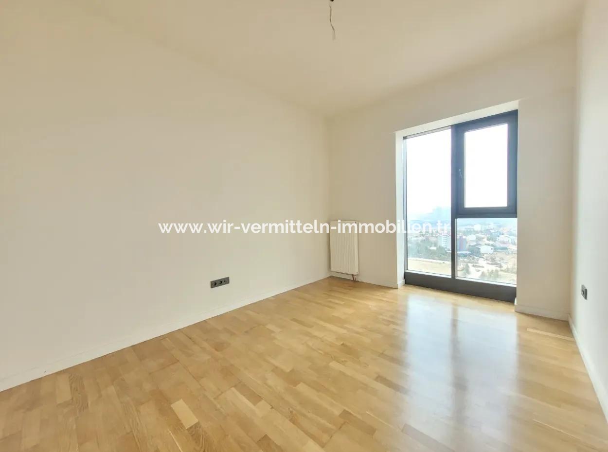 Beytepe İncek Bulvar Loft Satılık 3+1 130 M² 17.Kat Çayyolu Manzaralı Daire