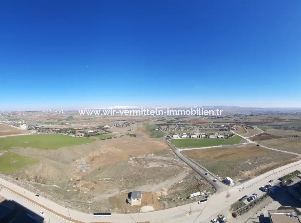 İncek Loft Satılık  4+1  Göl Manzaralı Kiracısız 20.Kat Daire