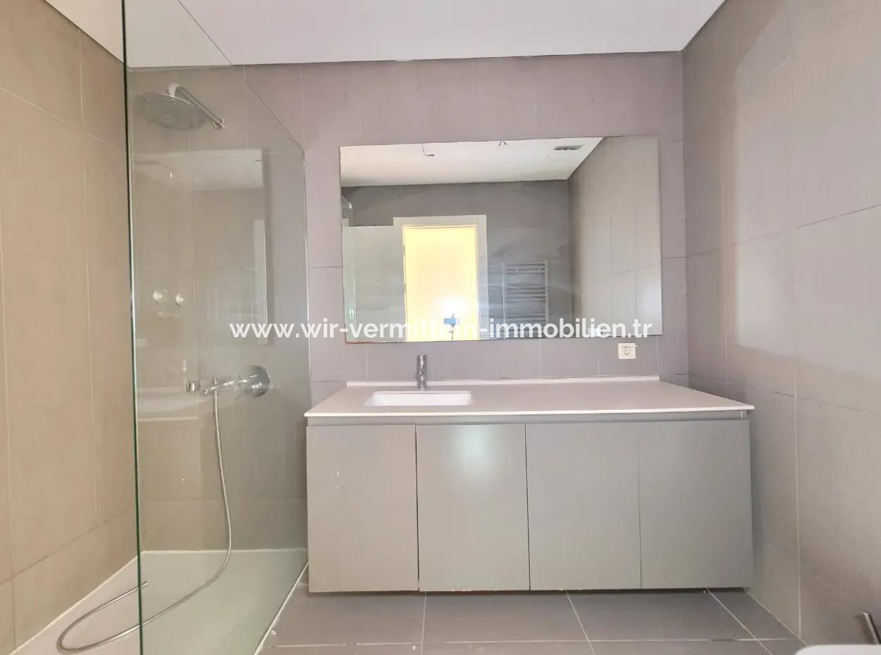 İncek Loft Satılık Teraslı  3+1 Şehir Manzaralı 4.Kat Daire