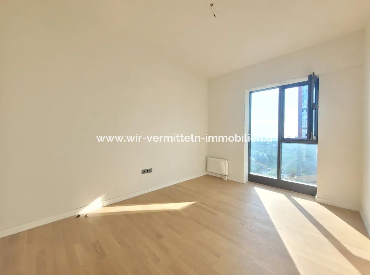 Beytepe İncek Bulvar Loft Satılık 3+1 130 M² 23.Kat Park Manzaralı Güney Cephe Daire