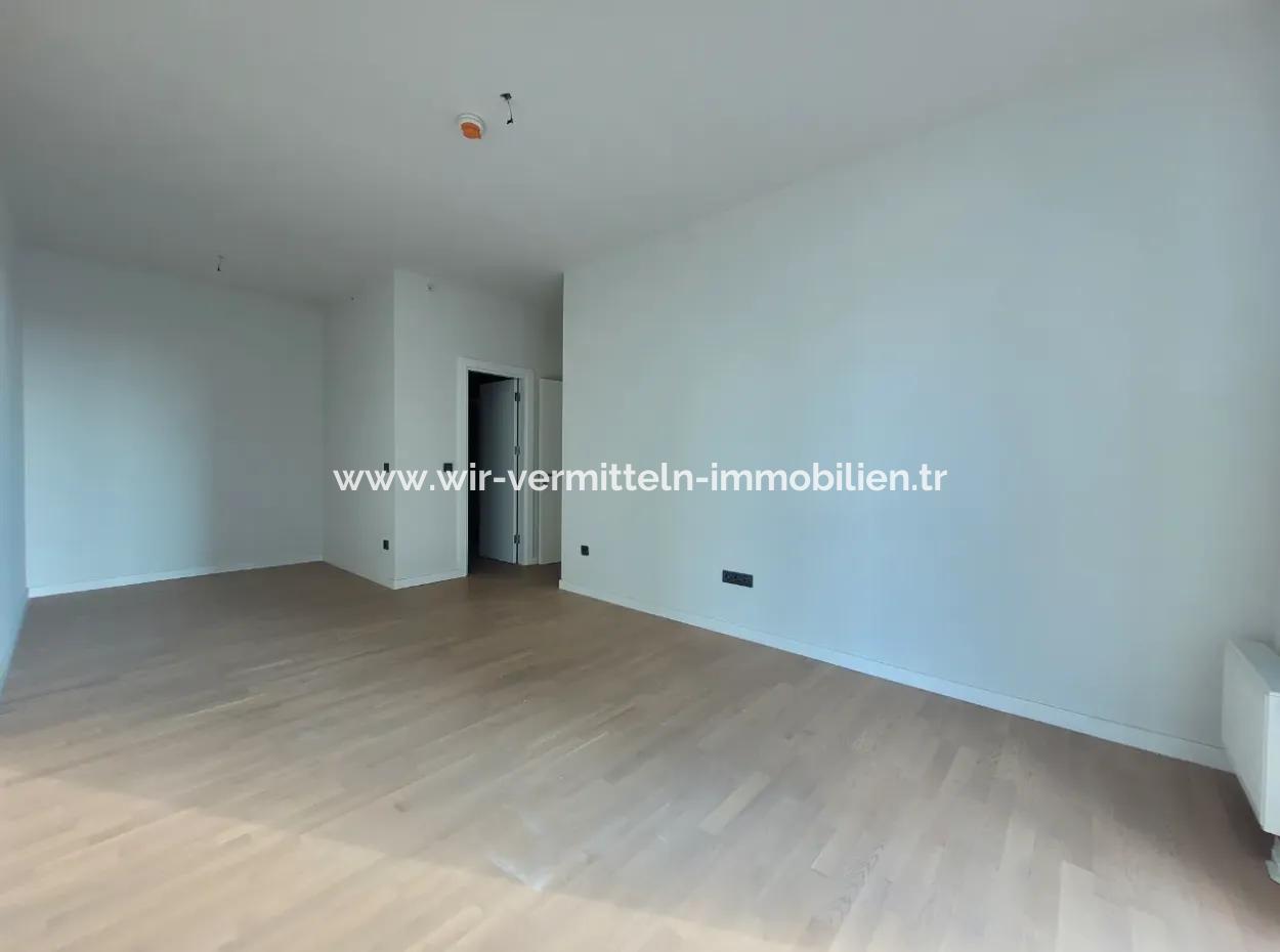 Beytepe İncek Bulvar Loft Satılık 3+1 130 M² 23.Kat Park Manzaralı Güney Cephe Daire