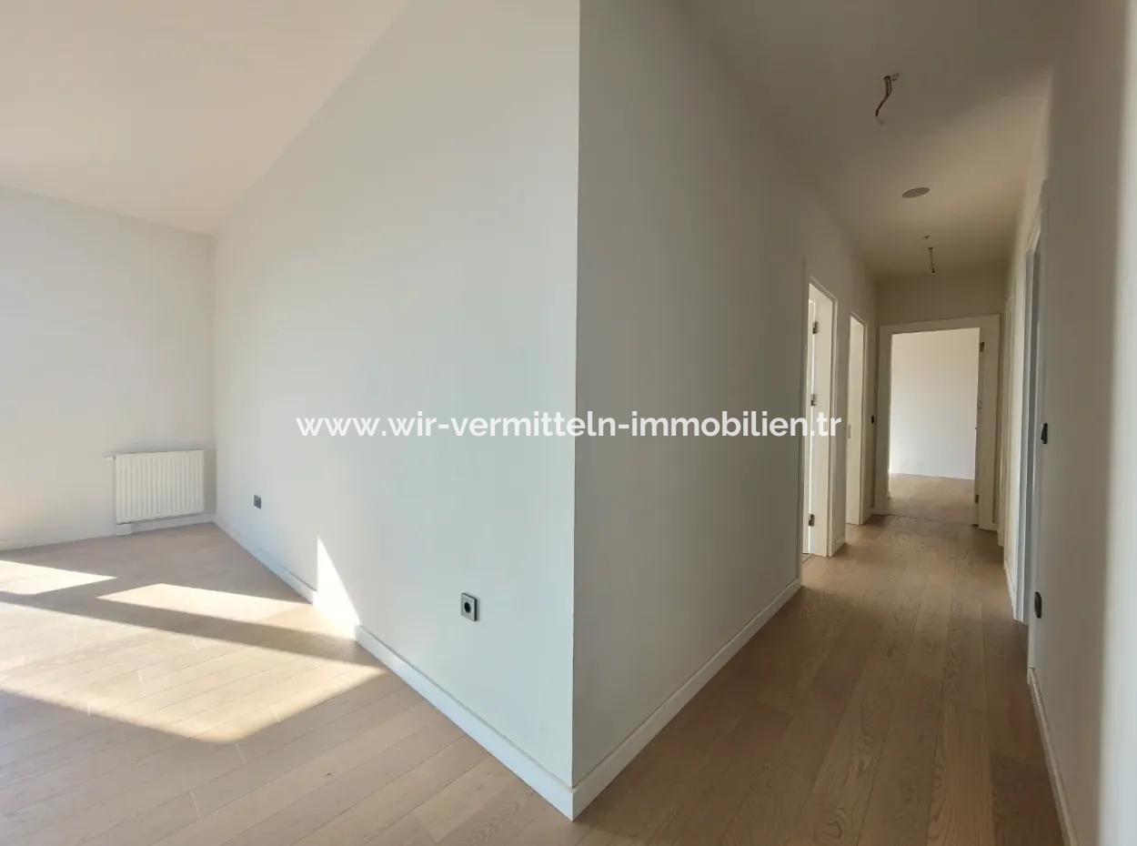 Beytepe İncek Bulvar Loft Satılık 3+1 130 M² 1.Kat Park Manzaralı Güney Cephe Daire