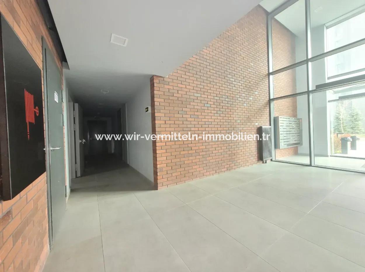 Beytepe İncek Bulvar Loft Satılık 3+1 130 M² 1.Kat Park Manzaralı Güney Cephe Daire