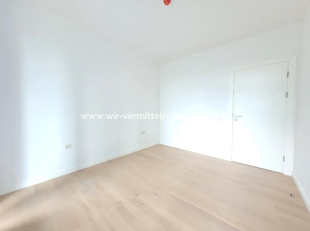 İncek Loft Satılık 5,5+1 Dubleks Peysaj Manzaralı Kiracısız Daire