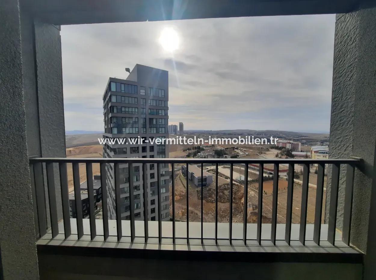 İncek Loft Kiralık  3,5+1  Göl Manzaralı