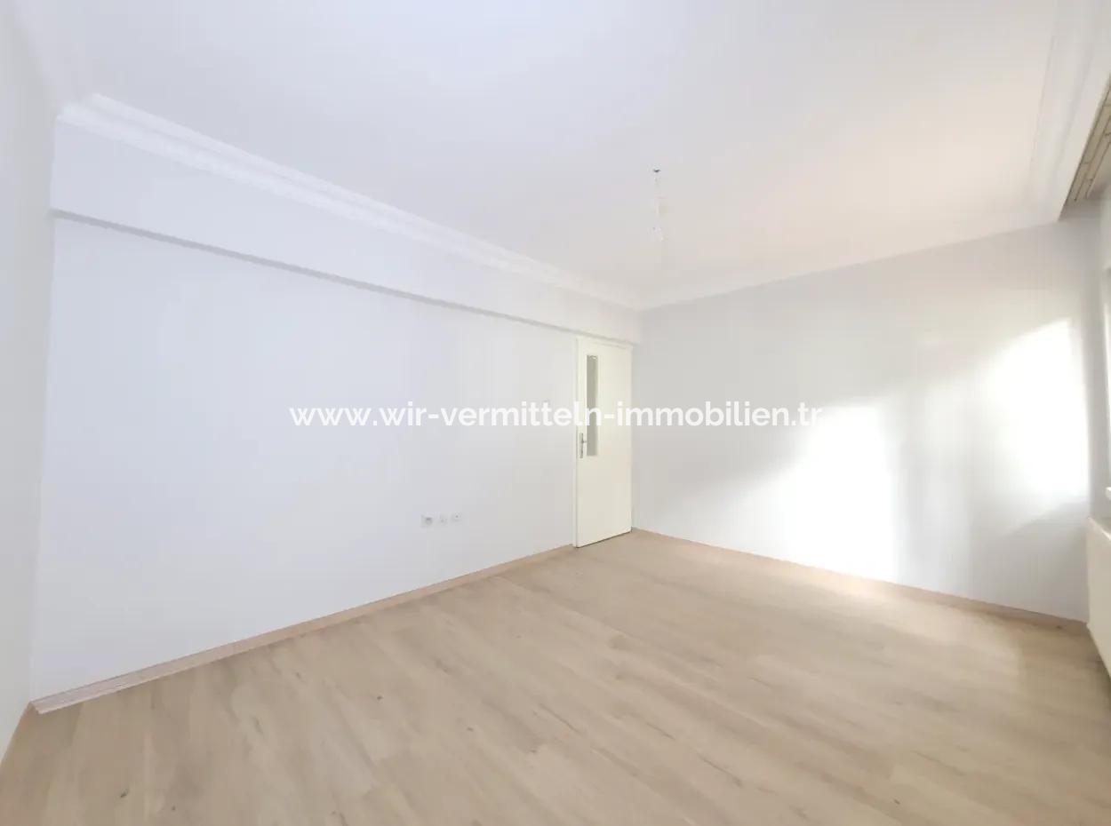 Ümitköy Merkezde Kiralık Yüksek Giriş 150 M² 4+1 Daire