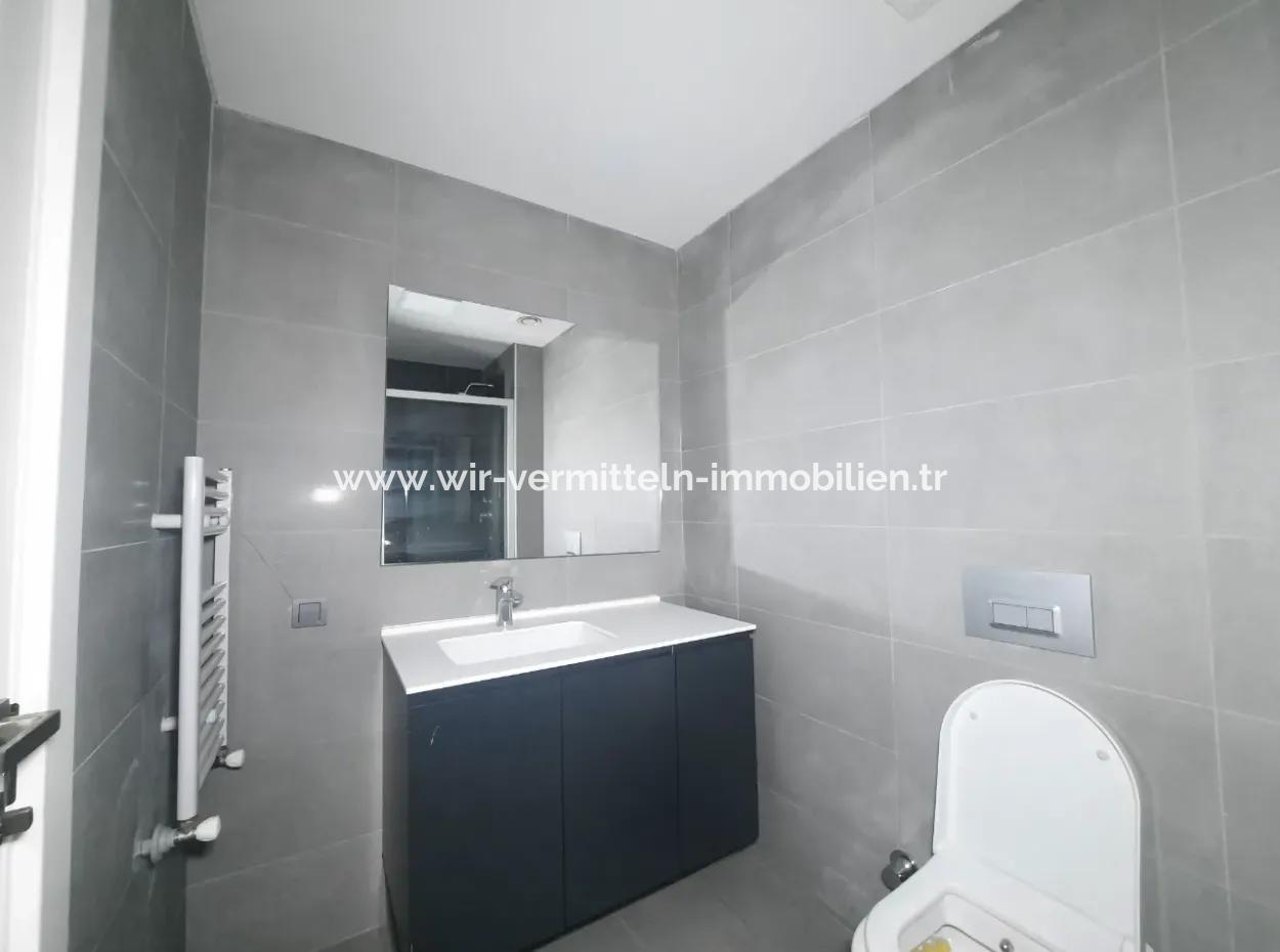 Beytepe İncek Bulvar Loft Satılık 110 M2  2+1 Villa Keyfinde Bahçe Katı  Kiracısız Daire