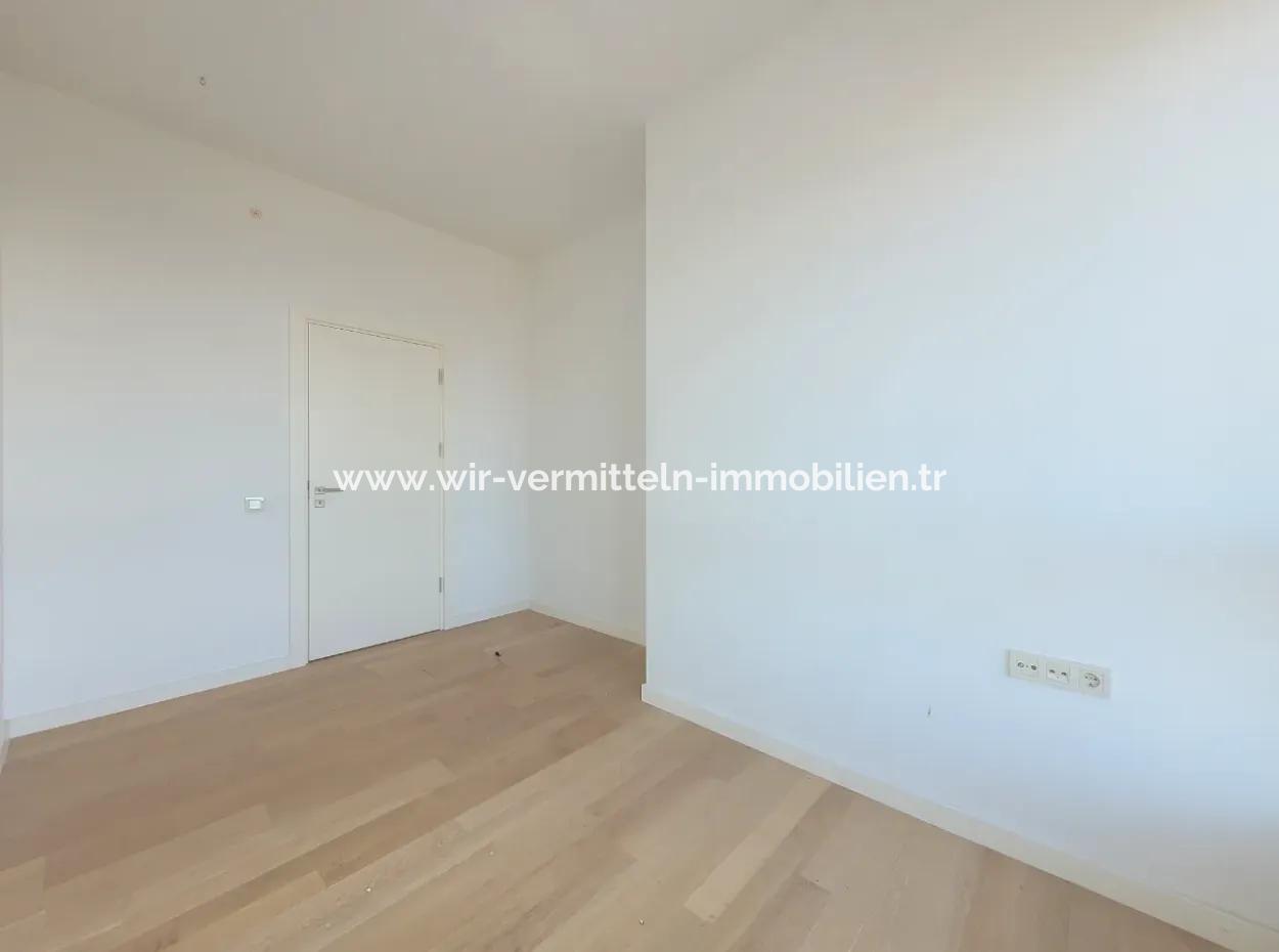 İncek Loft Satılk 3+1 Şehir Manzaralı 10.Kat Daire