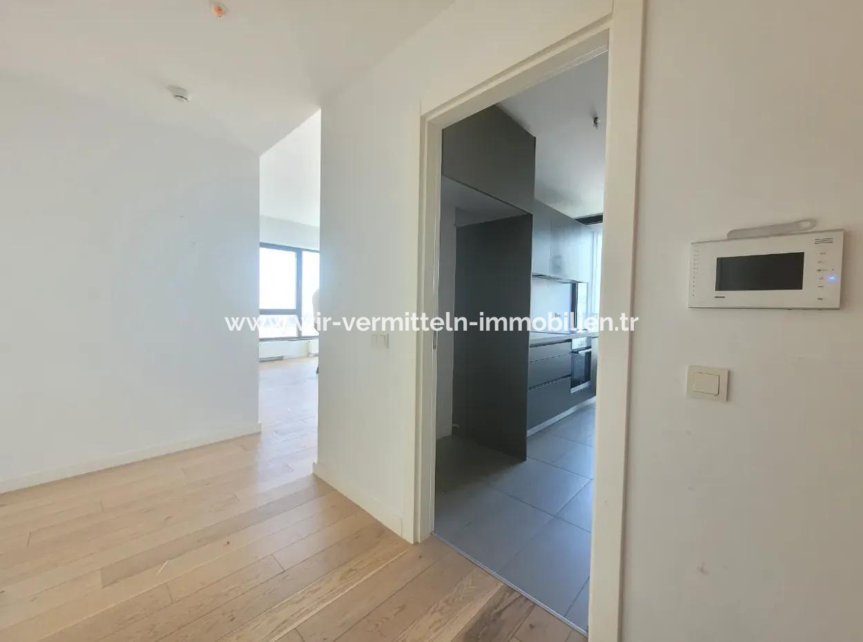 İncek Loft Satılk 3+1 Şehir Manzaralı 10.Kat Daire