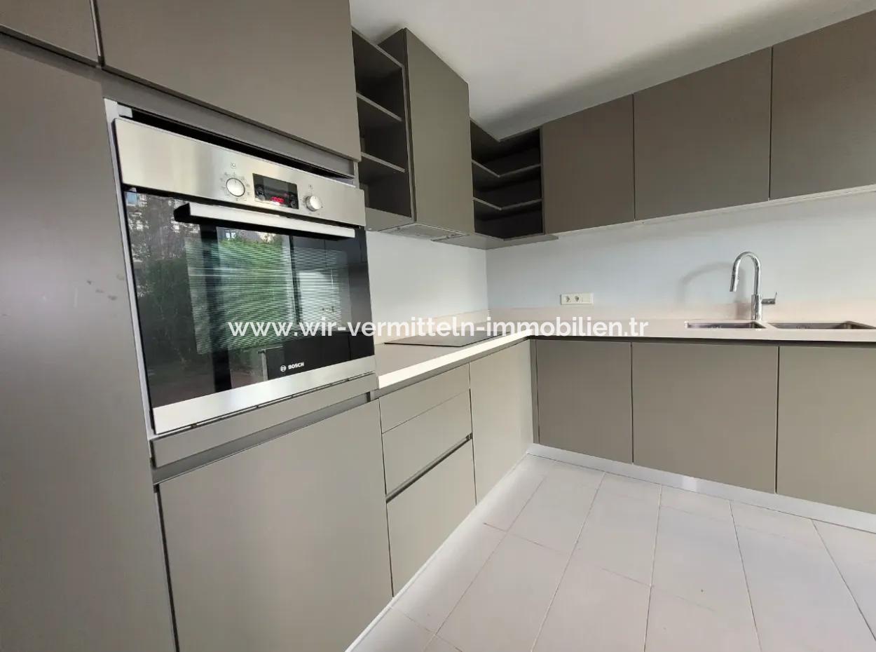 Boş İncek Loft Satılık 3+1 Bahçe Dubleksi Peyzaj Manzaralı Daire