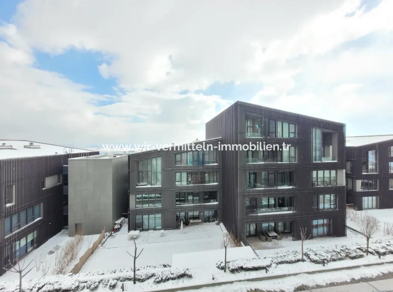 Boş İncek Loft Satılık Teraslı  3+1 110 M² Mogan Manzaralı Daire