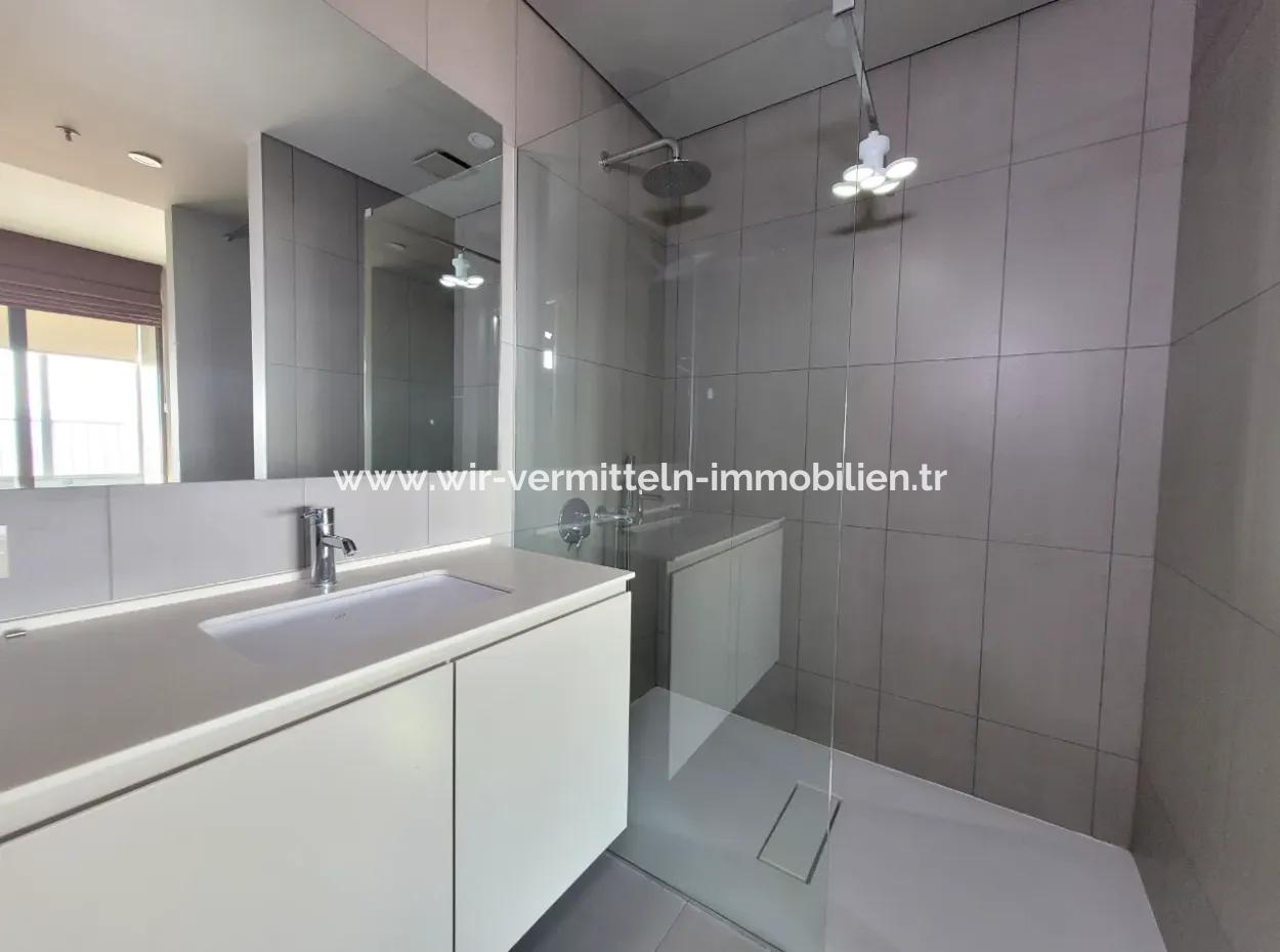 Boş İncek Loft Kiralık  1+1 Göl Manzaralı 11.Kat Daire