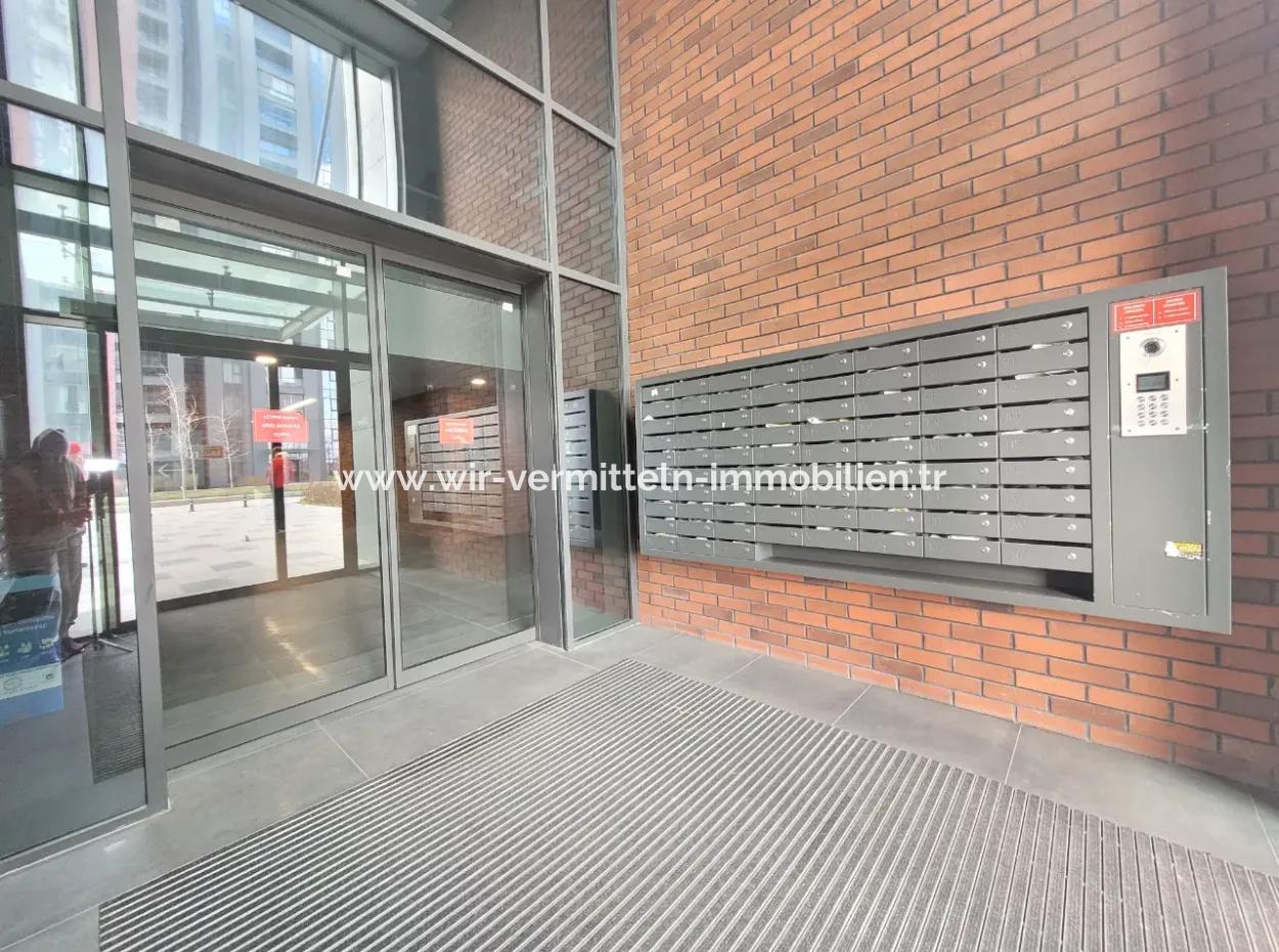 Kiralık Beytepe İncek Bulvar Loft Satılık 1+1 45 M² 20.Kat Daire