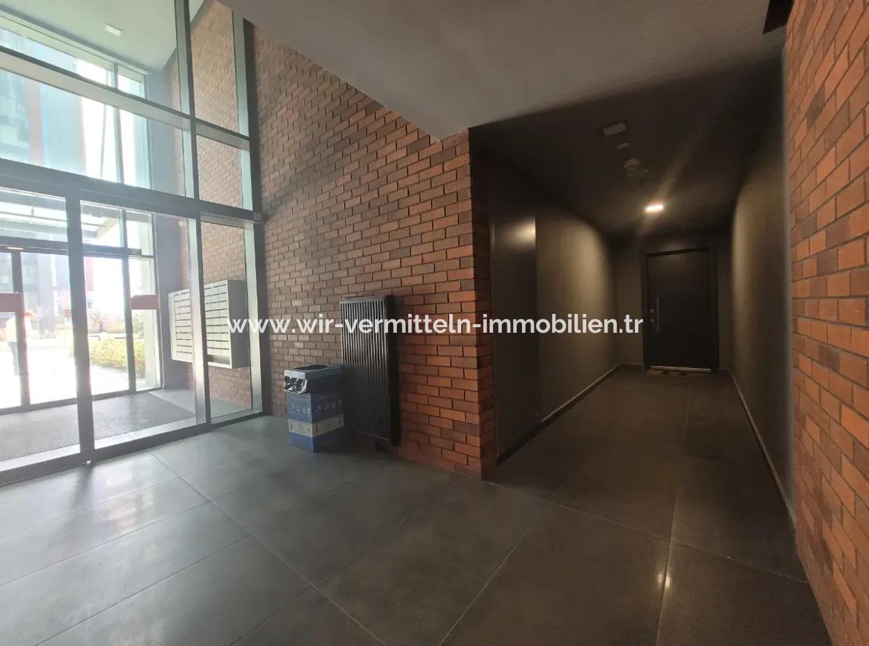 Kiralık Beytepe İncek Bulvar Loft Satılık 1+1 55 M² 17.Kat Daire