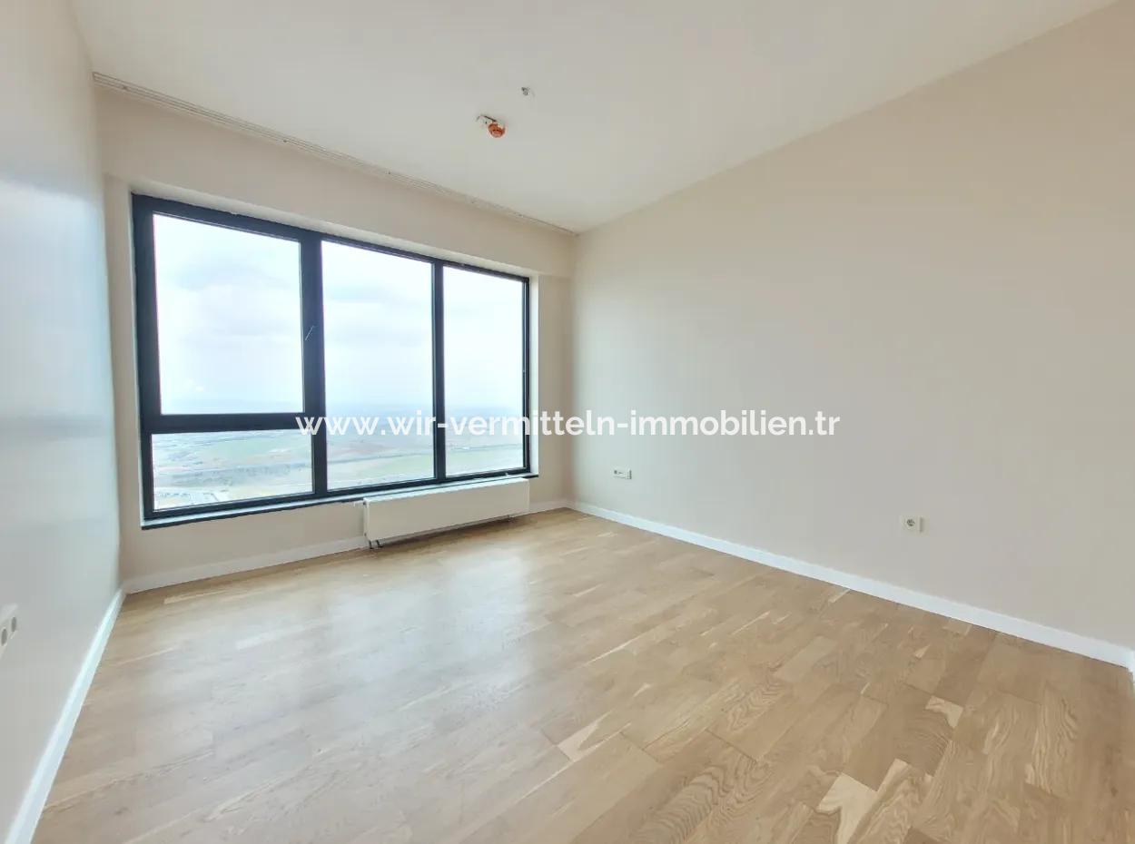 İncek Loft Satılık  2+1 85 M² 22.Kat Mogan Cephe Daire