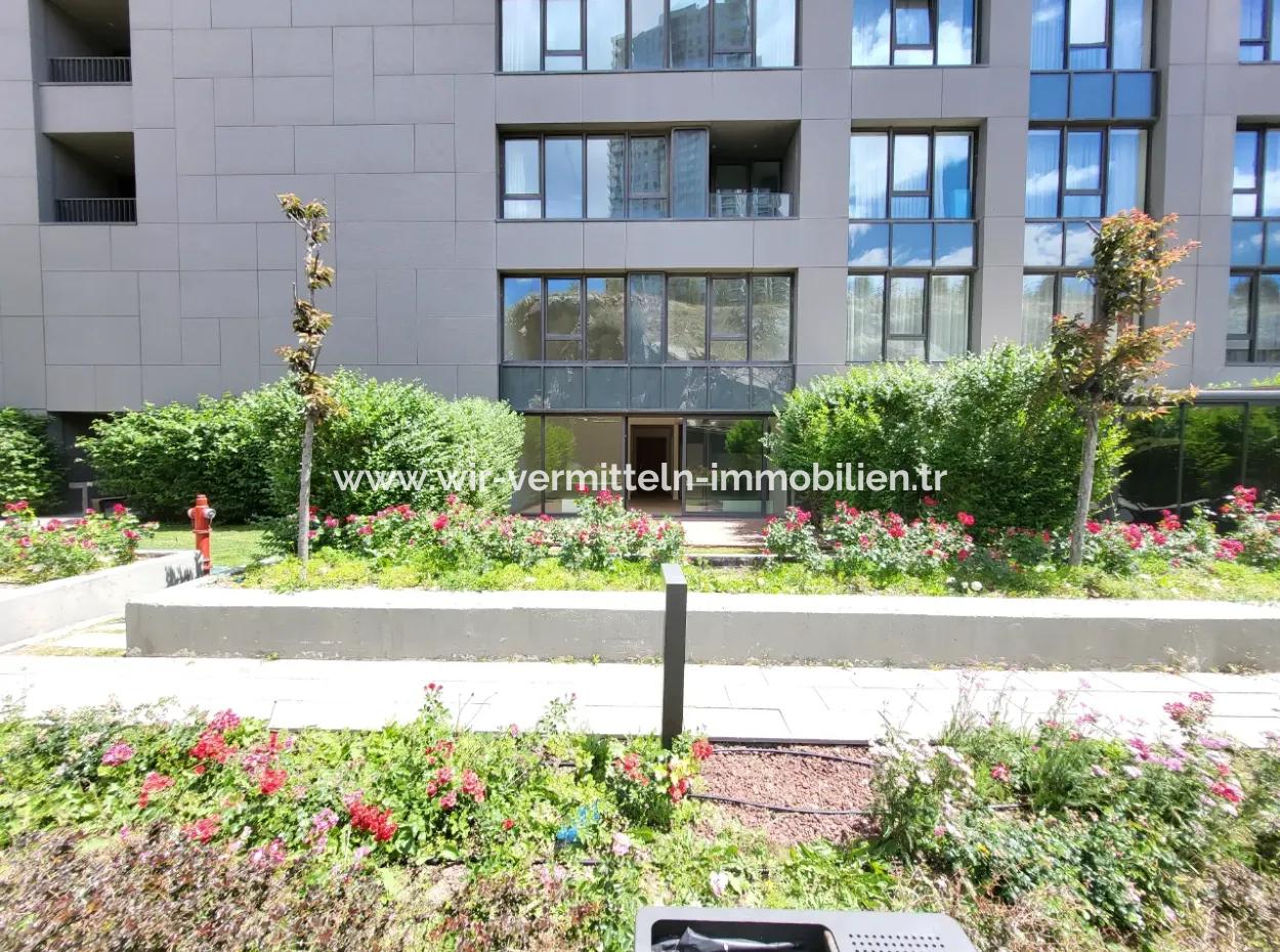 Boş Faturalı İncek Loft Satılık  2+1 Bahçe Dubleks Şehir Manzaralı Daire