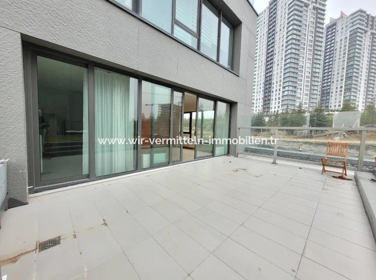 İncek Loft Satılık Teraslı  3+1 Şehir Manzaralı 3.Kat Daire