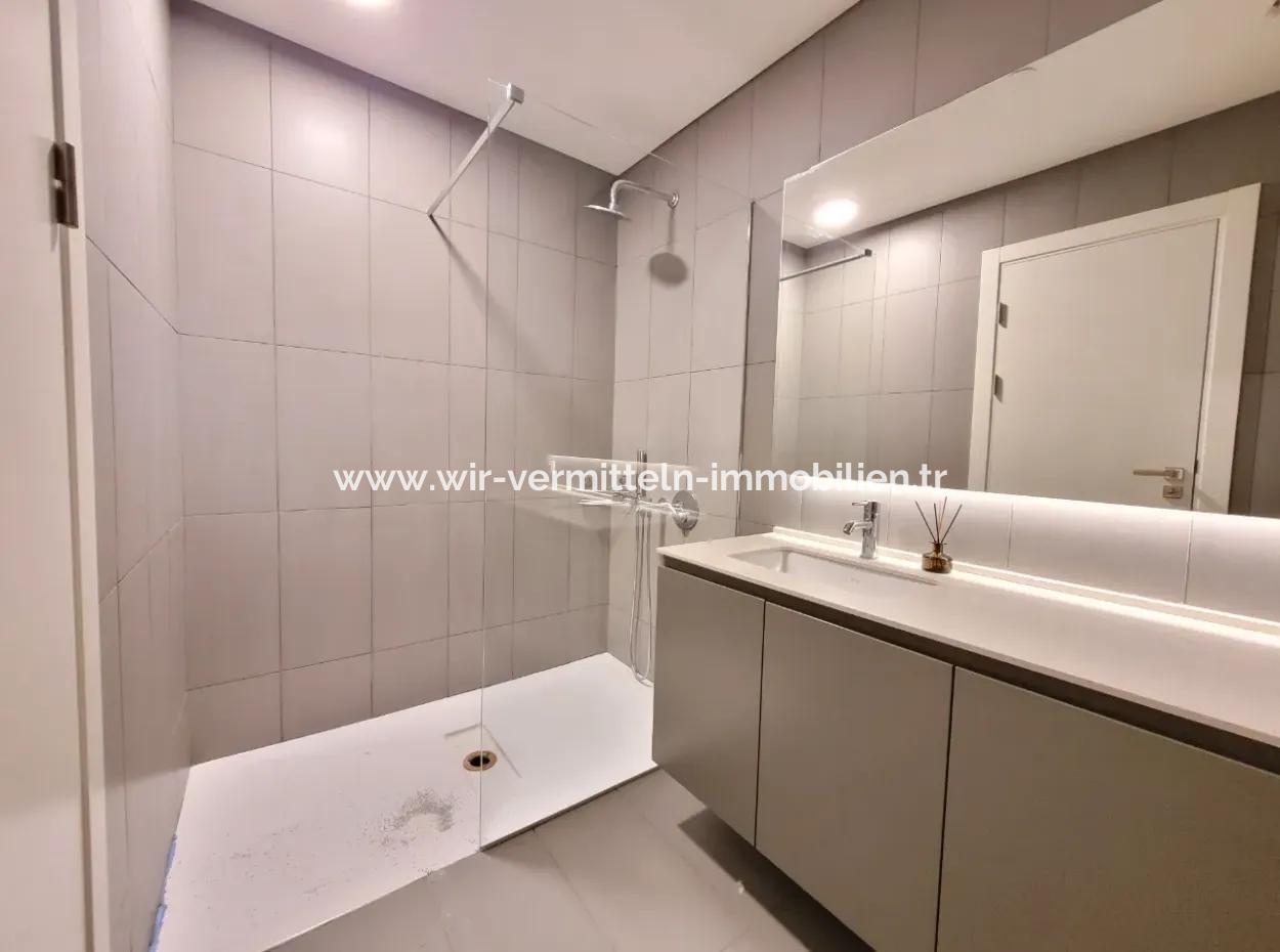 İncek Loft Satılık Teraslı  3+1 Şehir Manzaralı 3.Kat Daire
