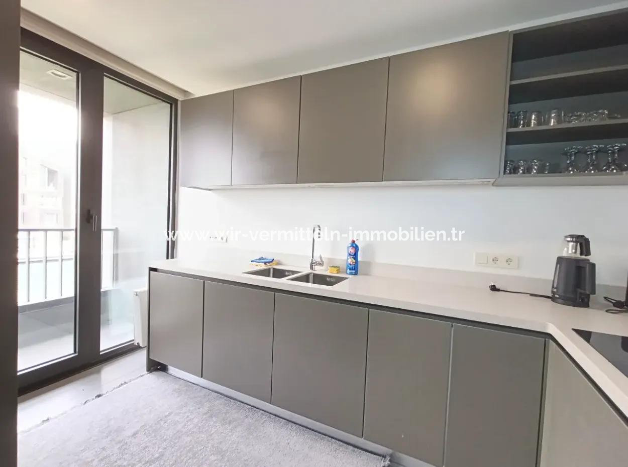 Boş Krediye Uygun Göl Manzaralı İncek Loft Satılık  3+1 Dubleks Peyzaj Manzaralı 2.Kat Daire