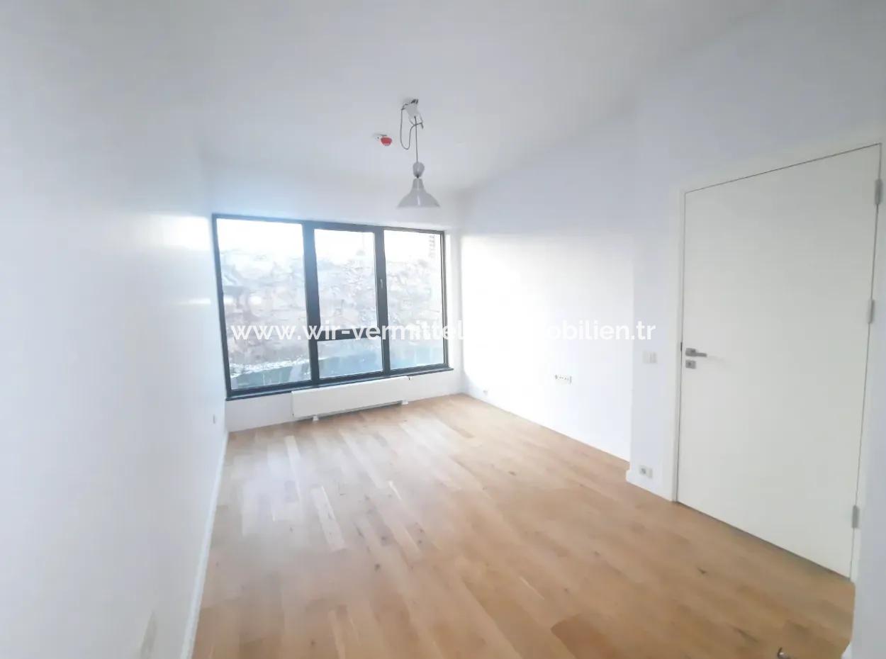 İncek Loft Satılık  2+1 Dubleks Şehir Manzaralı 2.Kat Daire