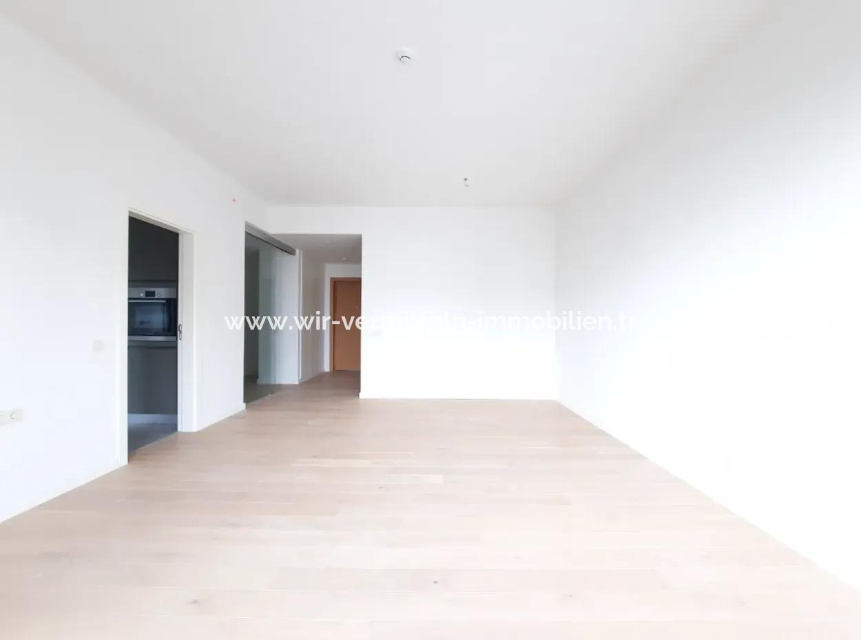 Krediye Uygun İncek Loft Satılık  3+1 Dubleks Peyzaj Manzaralı 1.Kat Daire