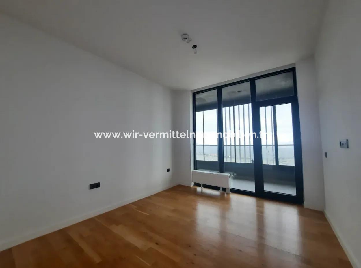 İncek Loft Satılık  5,5+1 Dubleks  Göl Manzaralı Kiracısız Daire